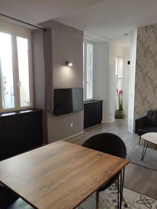 Malaucène Appartement Avec Terrasse מראה חיצוני תמונה